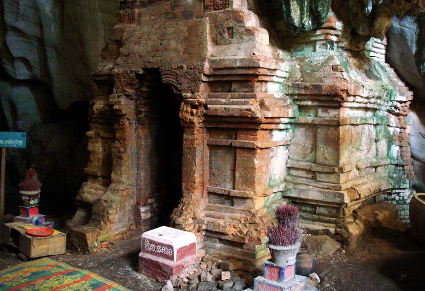 Phnom Chhnork Cave phnom-chhnork