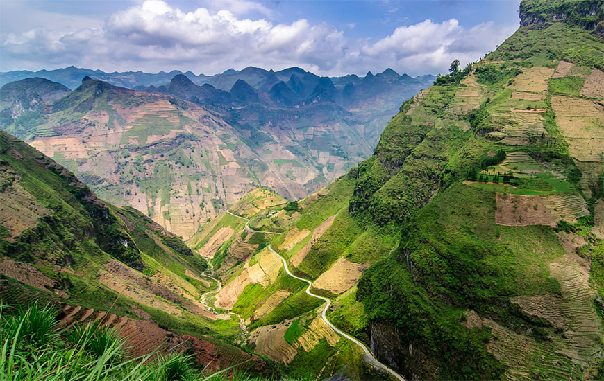 Four Highest and Most Impressive Passes in Northern Vietnam