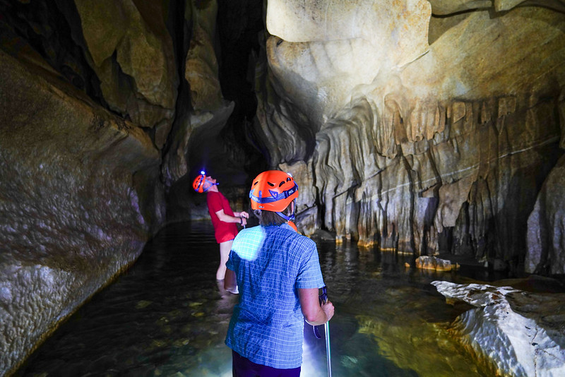 Tham Phay cave expedition - Ba Be National Park