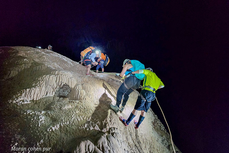 Hang Kieu Cave system