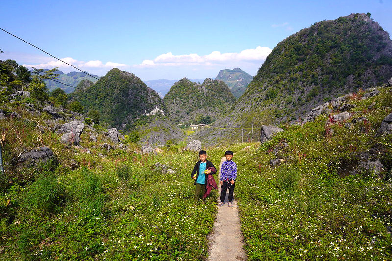 14 Days northern loop trekking tour