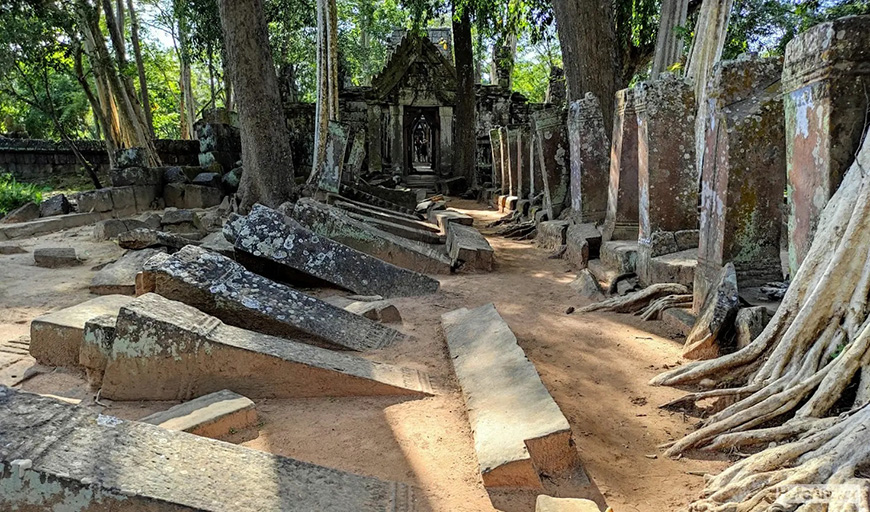 prasat-thom