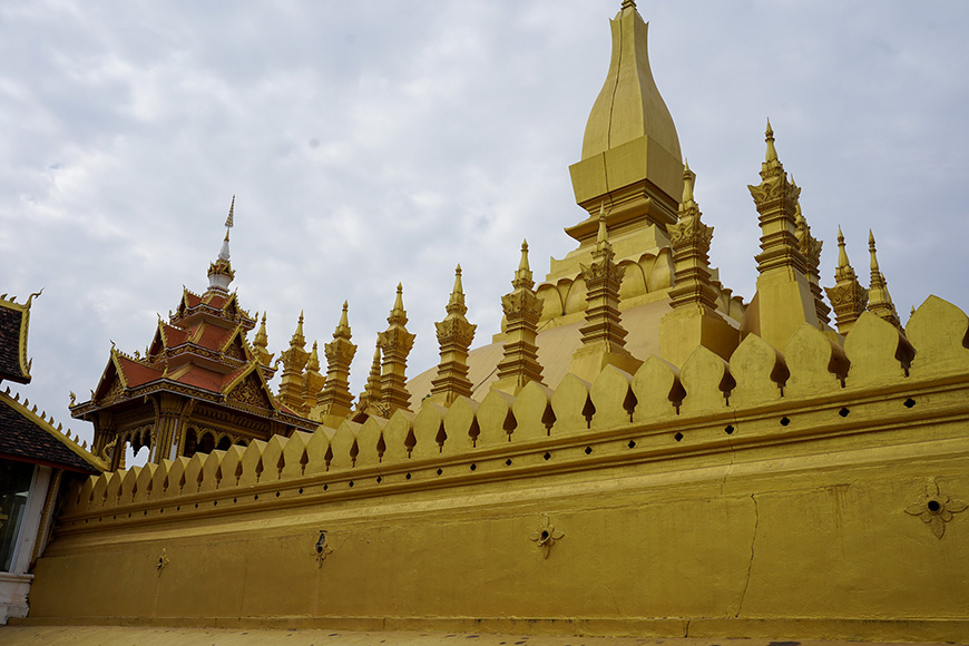 pha-that-luang