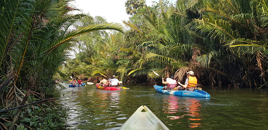 kayaking-kampot