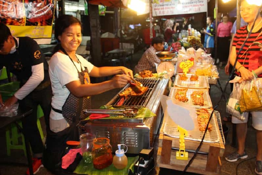 chiang-mai-night-market