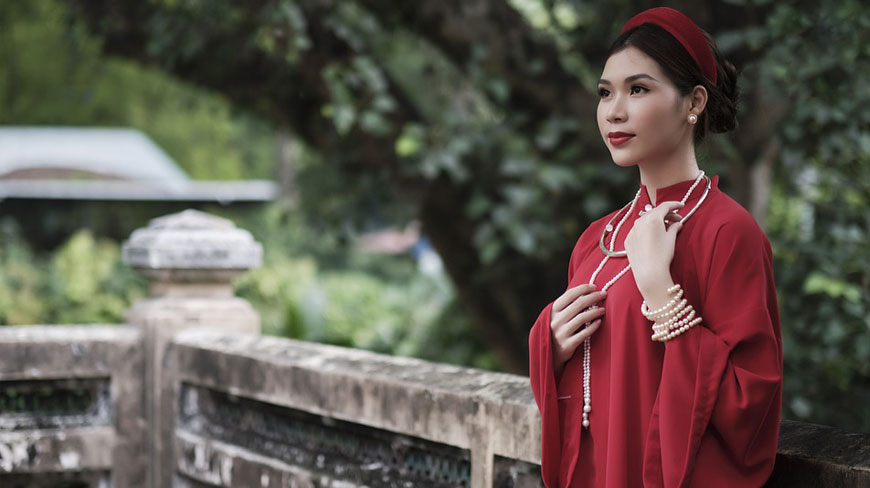 Áo Dài: Vietnam Long Dress 's History and Color Meanings