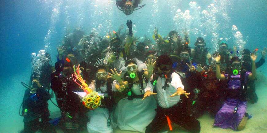 Trang Underwater Wedding Ceremony in Thailand
