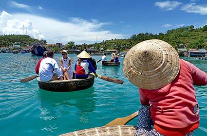 Free-and-easy-in-Nha-Trang