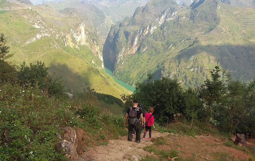 Ha Giang Trekking Tour
